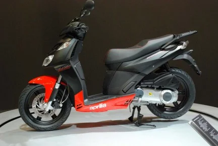 2010 Aprilia SportCity Cube 300
