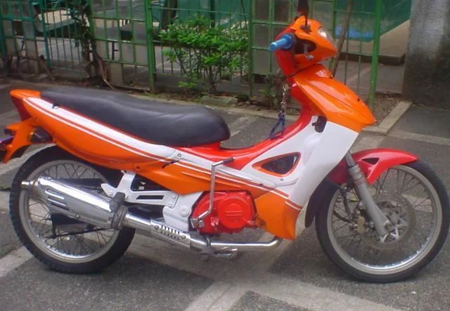 2004 Kymco Spike 125 R