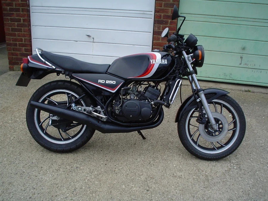 1982 Yamaha RD 250 LC