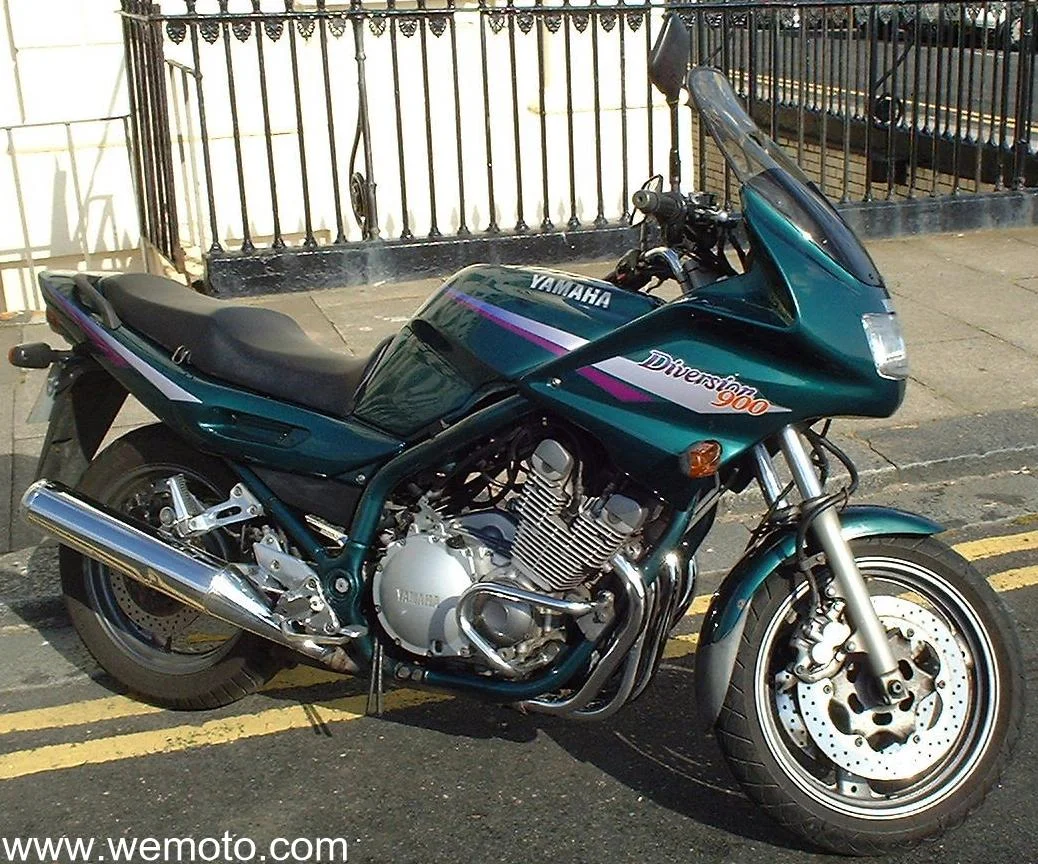 2002 Yamaha XJ 900 S Diversion