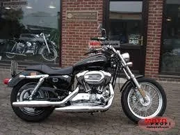 2005 Harley-Davidson XL 1200 C Sportster Custom