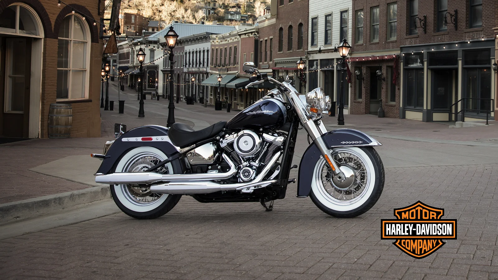 2019 Harley-Davidson Softail Deluxe