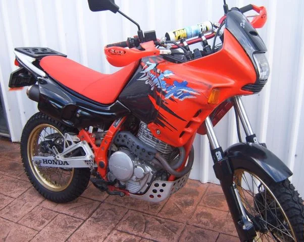 1993 Honda NX 650 Dominator