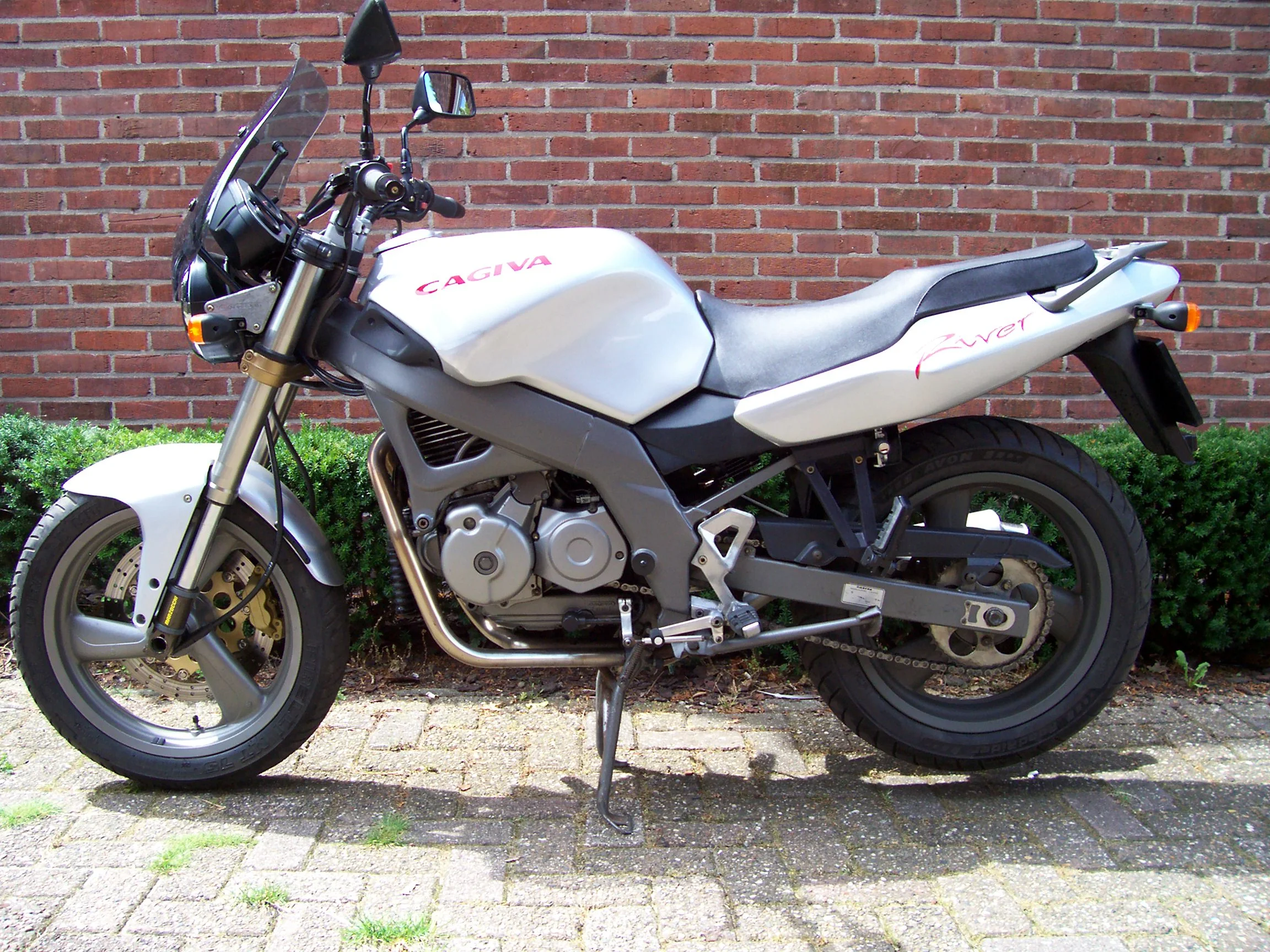2000 Cagiva River 500