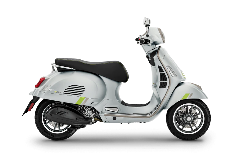 2022 Vespa GTS Super 300 Tech