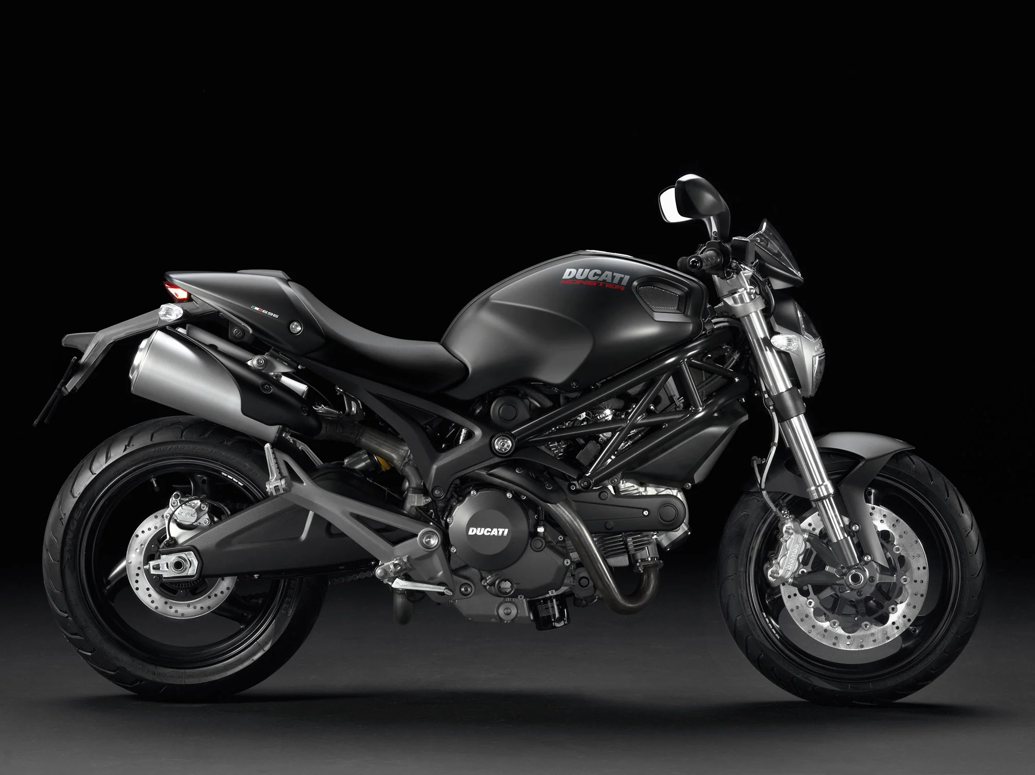 2014 Ducati Monster 696