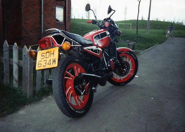 1987 Yamaha RD 350 F