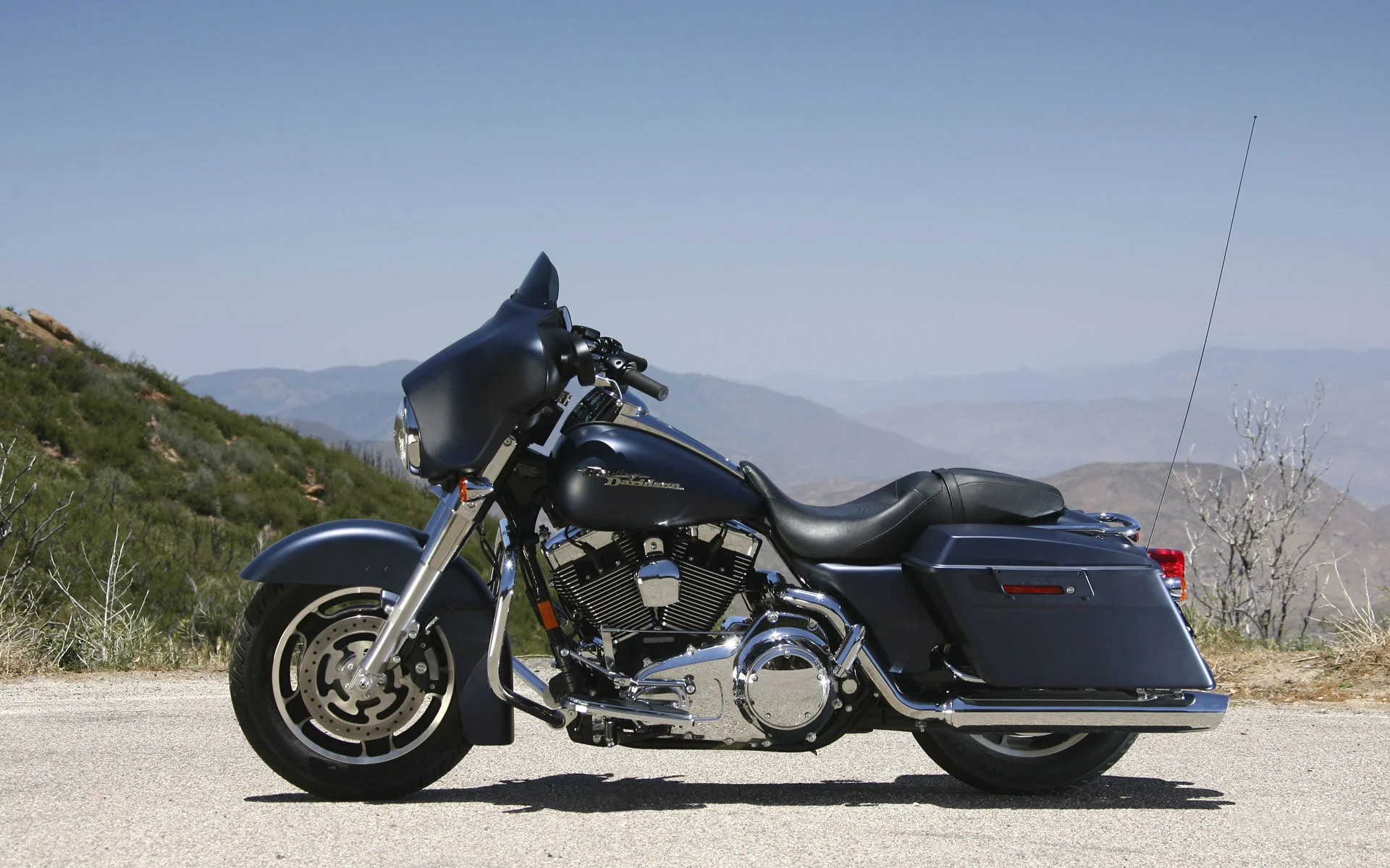 1992 Yangtze 750 Standard B (with sidecar)