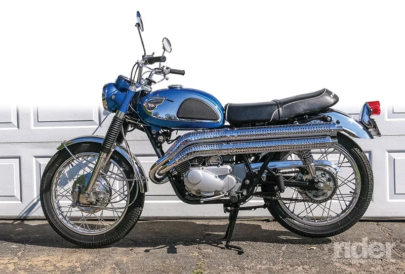1967 Kawasaki A7 Avenger