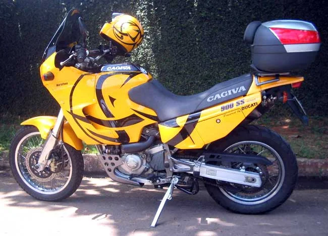 1995 Cagiva 900 Elefant