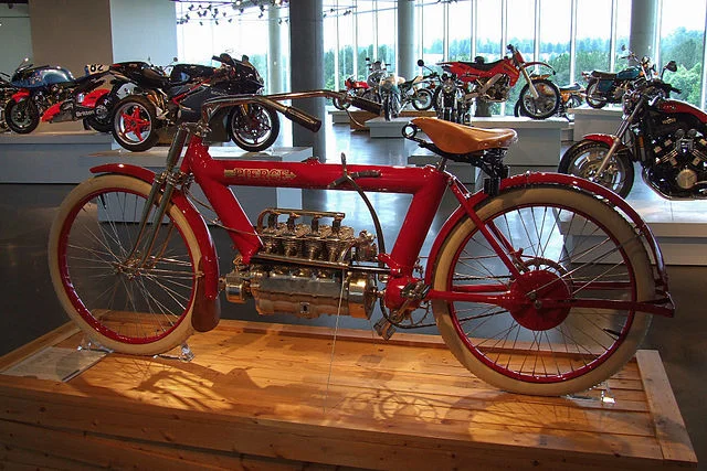1910 Pierce Four
