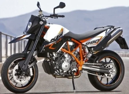 2011 KTM 990 Supermoto