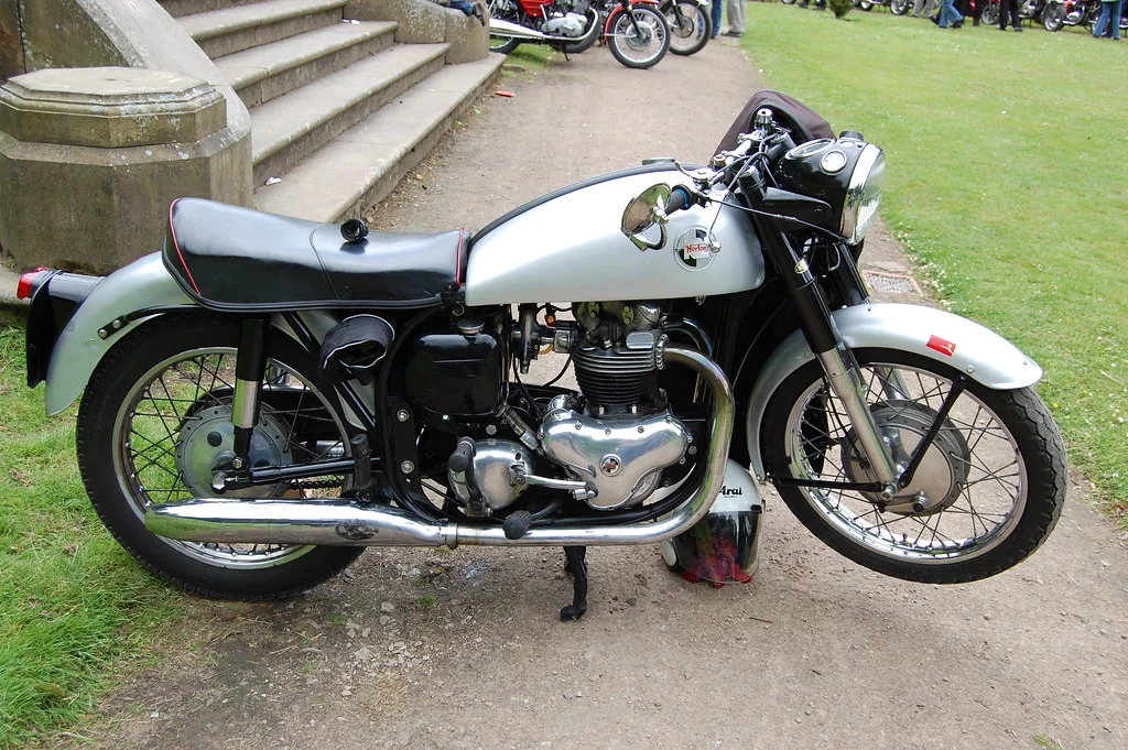 1960 Norton Dominator 99SS