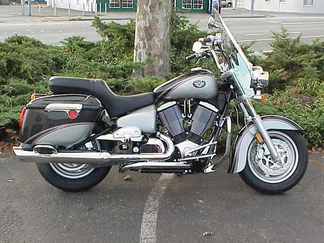 2006 Victory Touring Cruiser