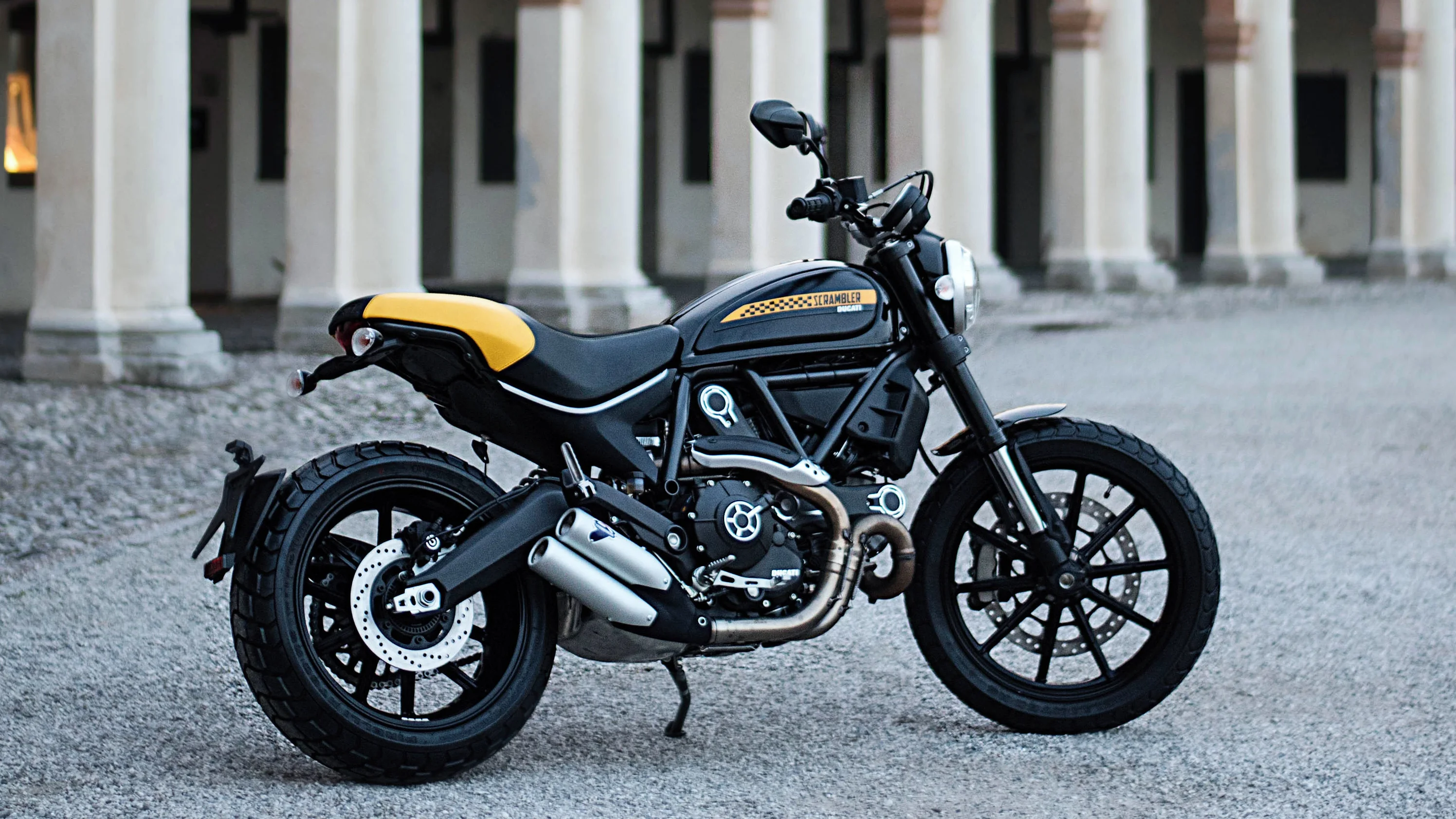 2018 Ducati Scrambler Full Throttle