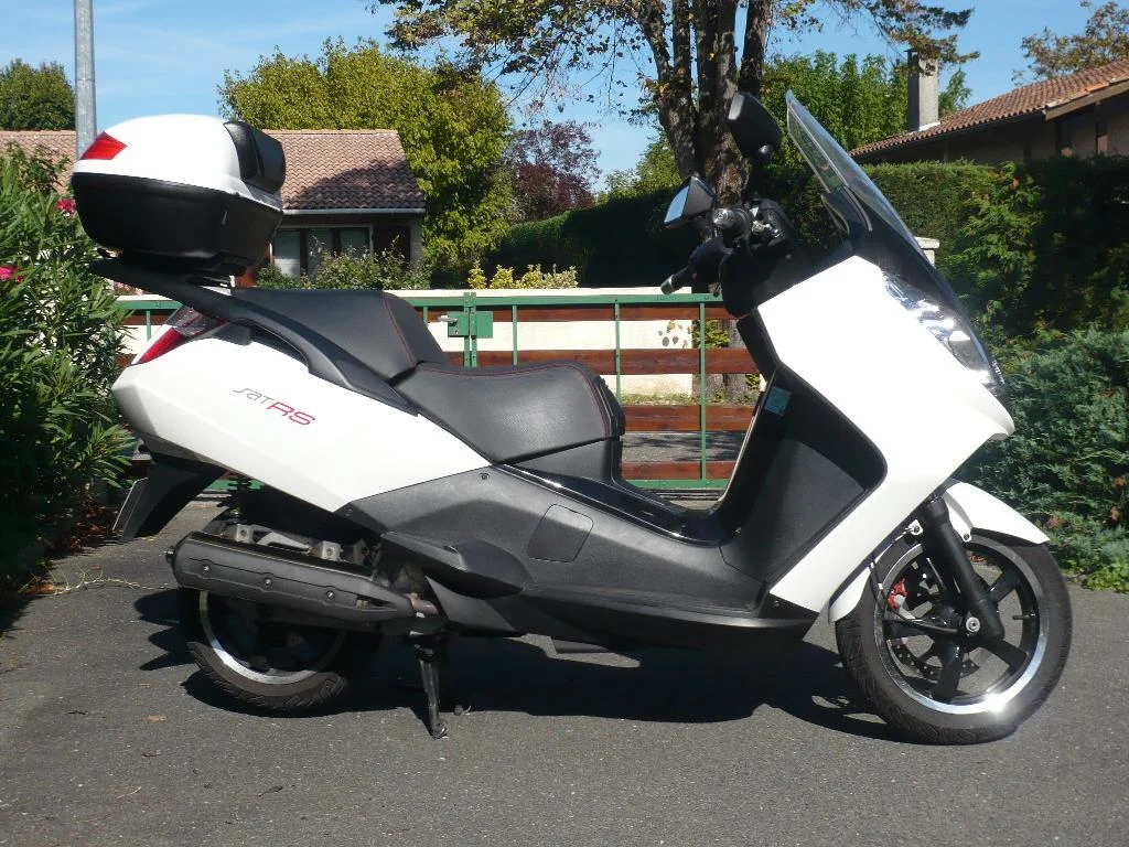 2010 Peugeot Satelis 125RS
