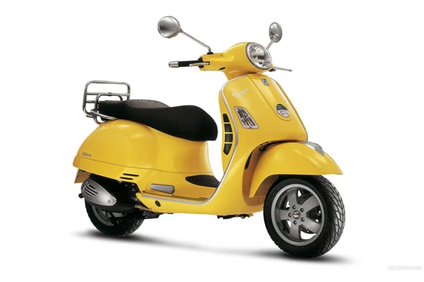 2011 Vespa GTS 125