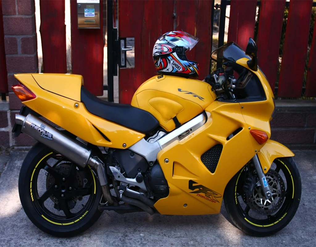 1999 Honda VFR 800