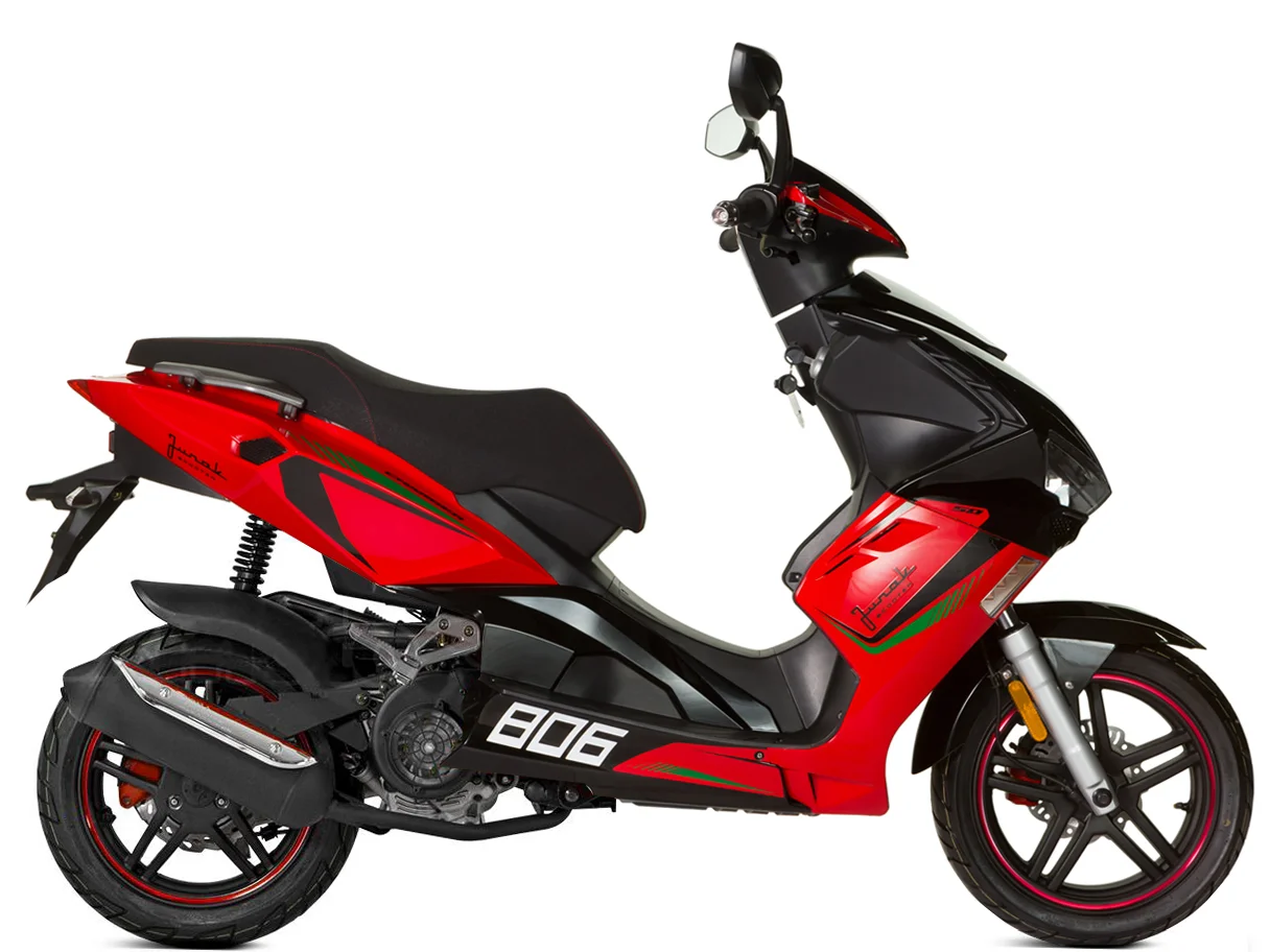 2020 Junak 806 125