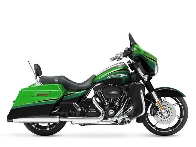 2011 Harley-Davidson FLHXSE2 CVO Street Glide