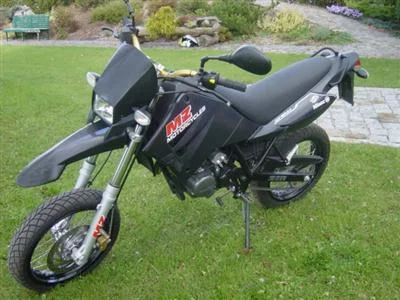 2009 MZ 125 SM Gangsta