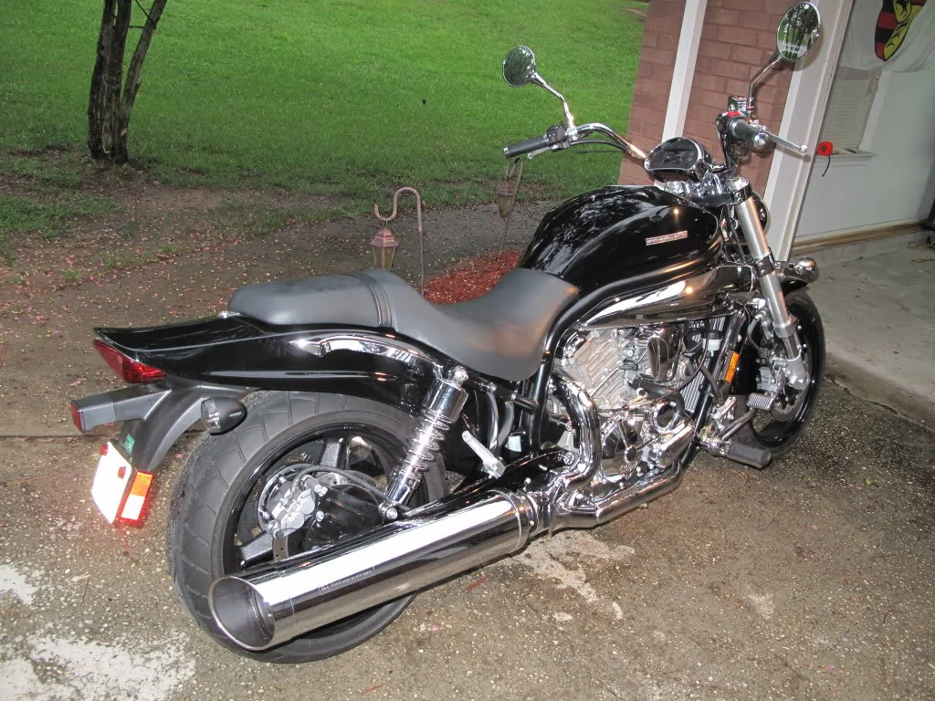 2019 Rhino Hunter Softail STP-001