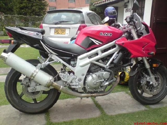 2010 UM V2S-650R