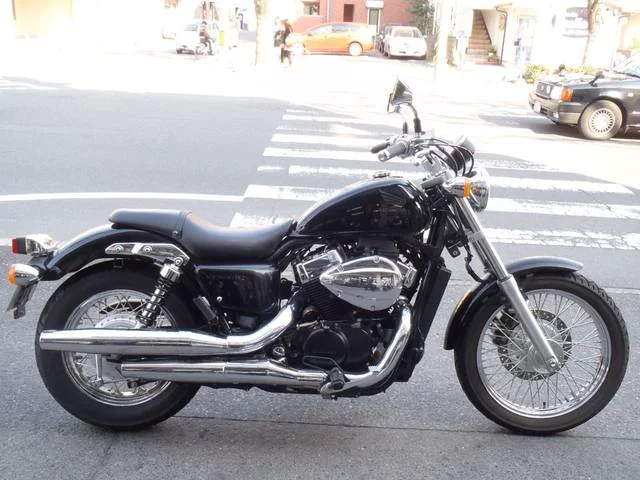 2011 Honda VT400S