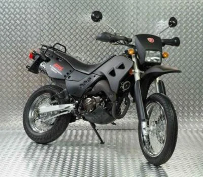 2010 Azel Wolf 200