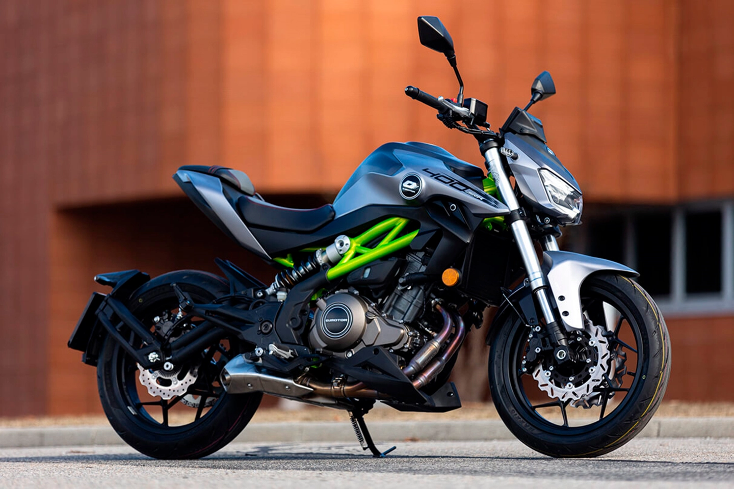 2022 QJmotor SRK400 RR