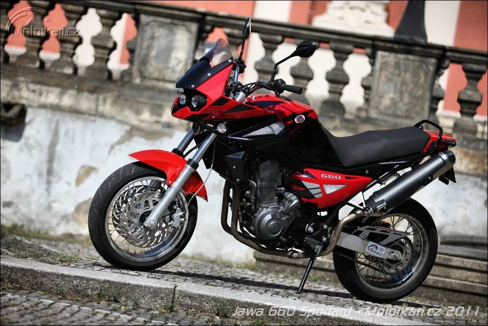 2019 Jawa-CZ 660 Sportard Adenium