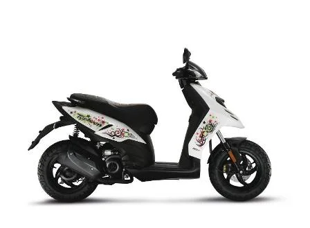 2011 Piaggio Typhoon 125