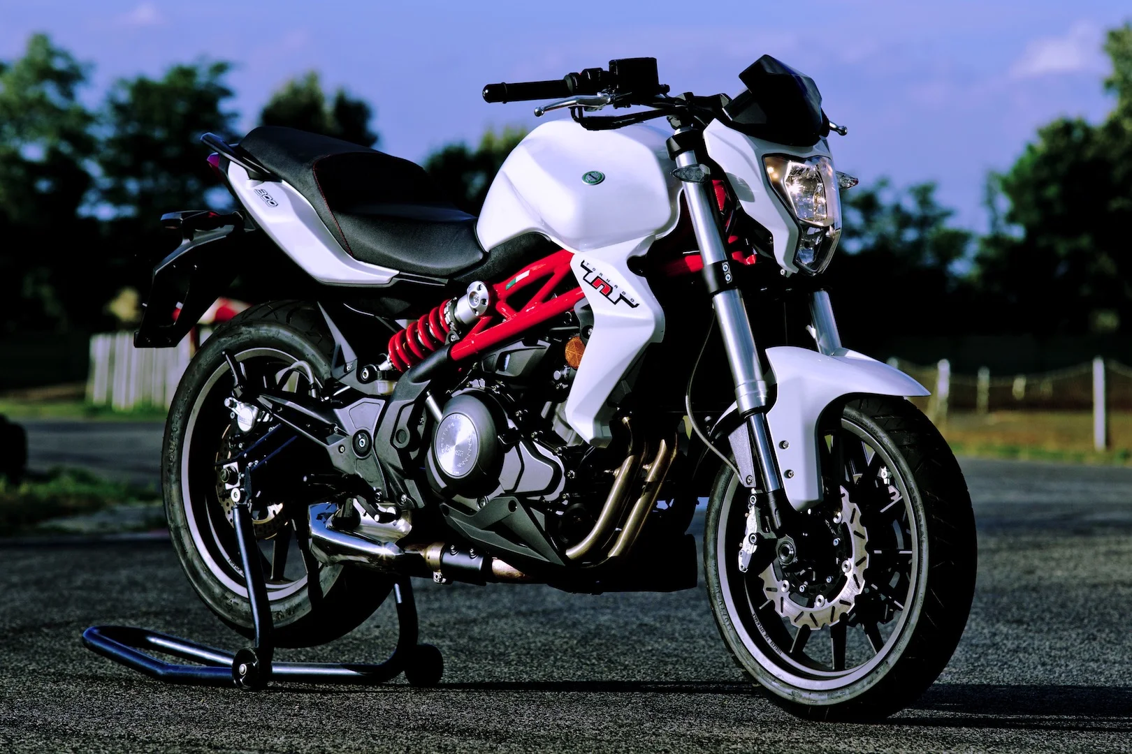 2018 Benelli TNT 300