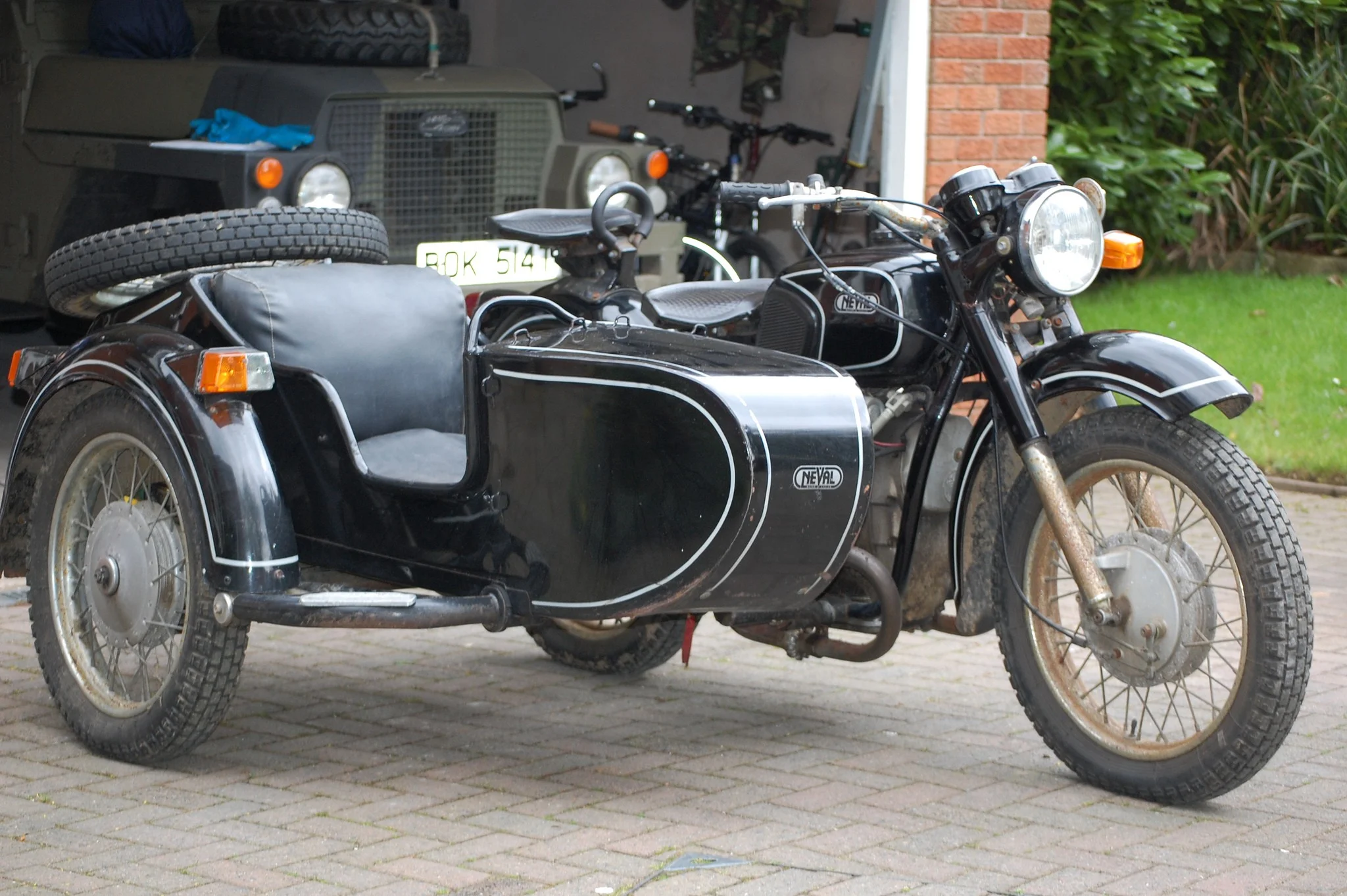 1977 Dnepr MT 10 (with sidecar)