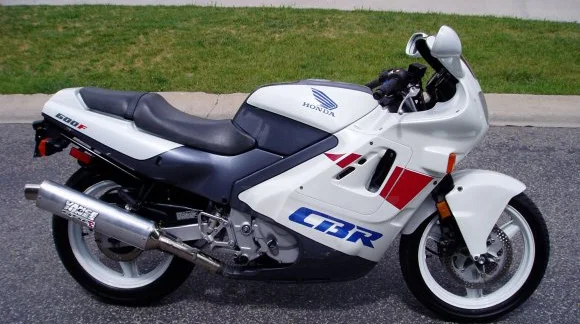 1992 Honda CBR 600 F