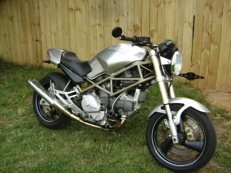 1997 Ducati 750 Monster