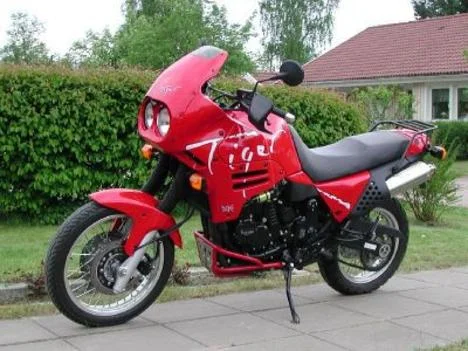 1997 Triumph Tiger 900