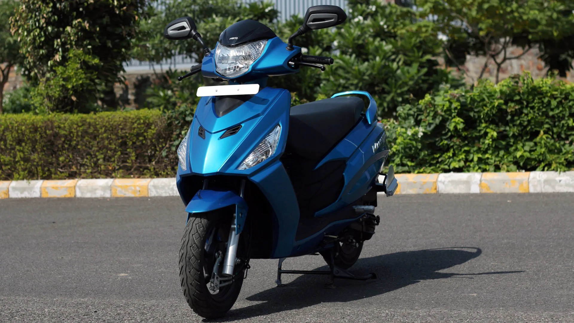 2015 Hero Maestro Edge