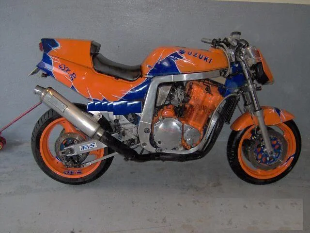 1990 Suzuki GSX-R 1100