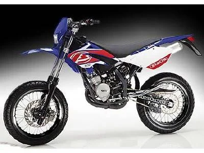 2007 Highland Super Motard
