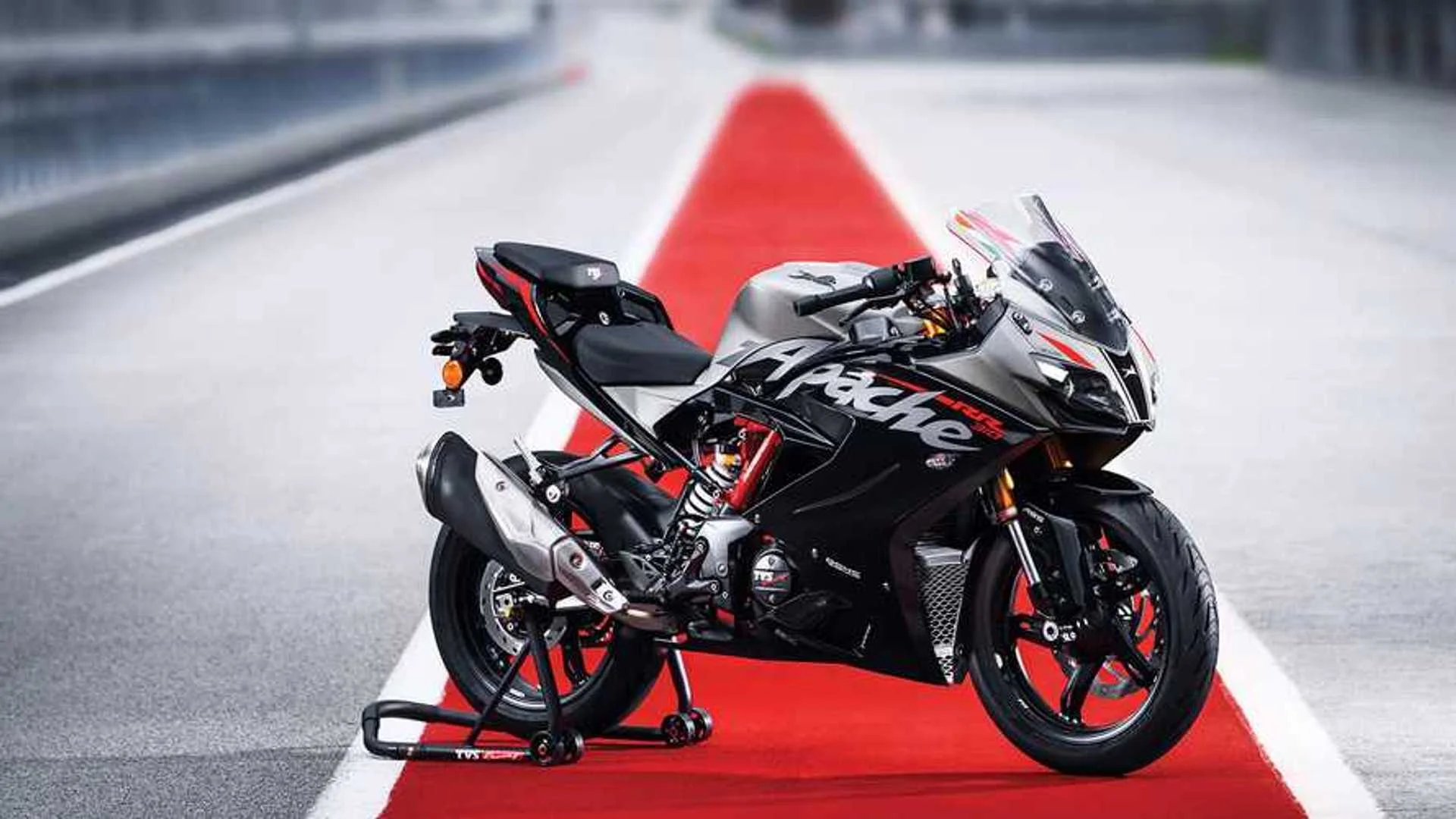 2023 TVS Apache RR310