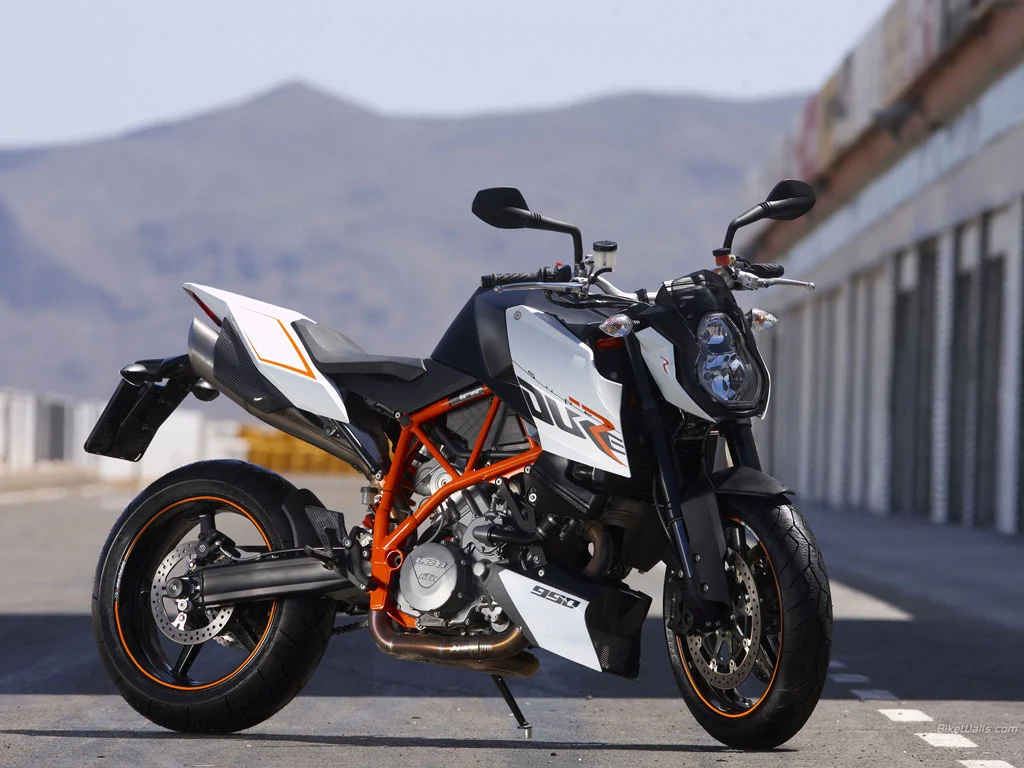 2012 KTM 990 Super Duke R