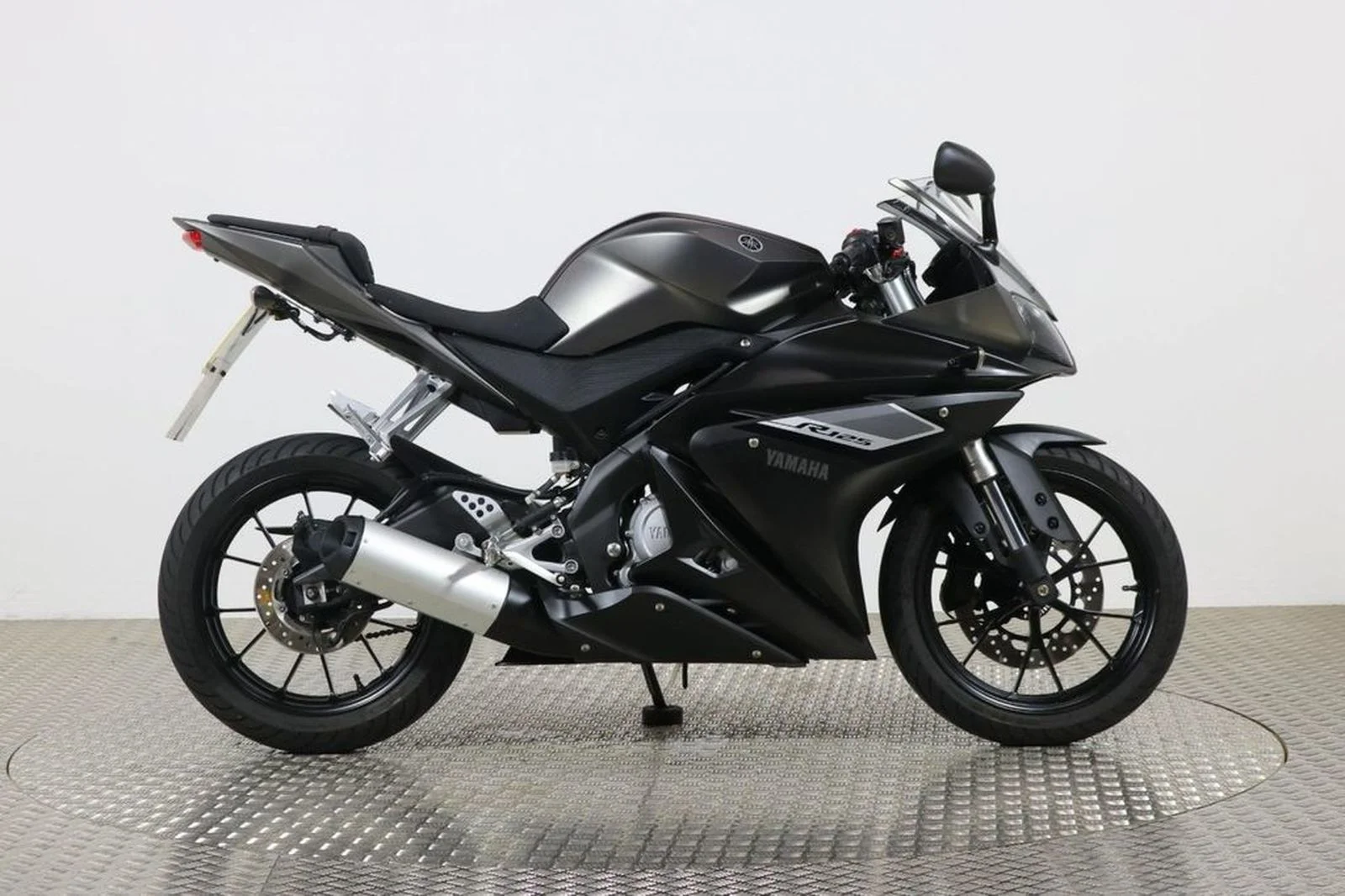 2016 Yamaha YZF-R125