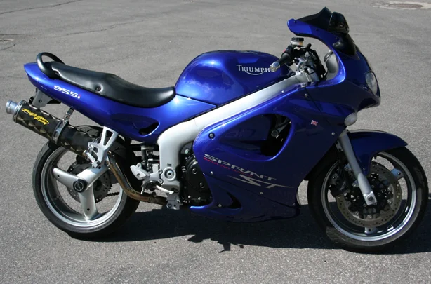 2002 Triumph Sprint ST