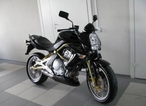 1985 Kawasaki Z 400 F
