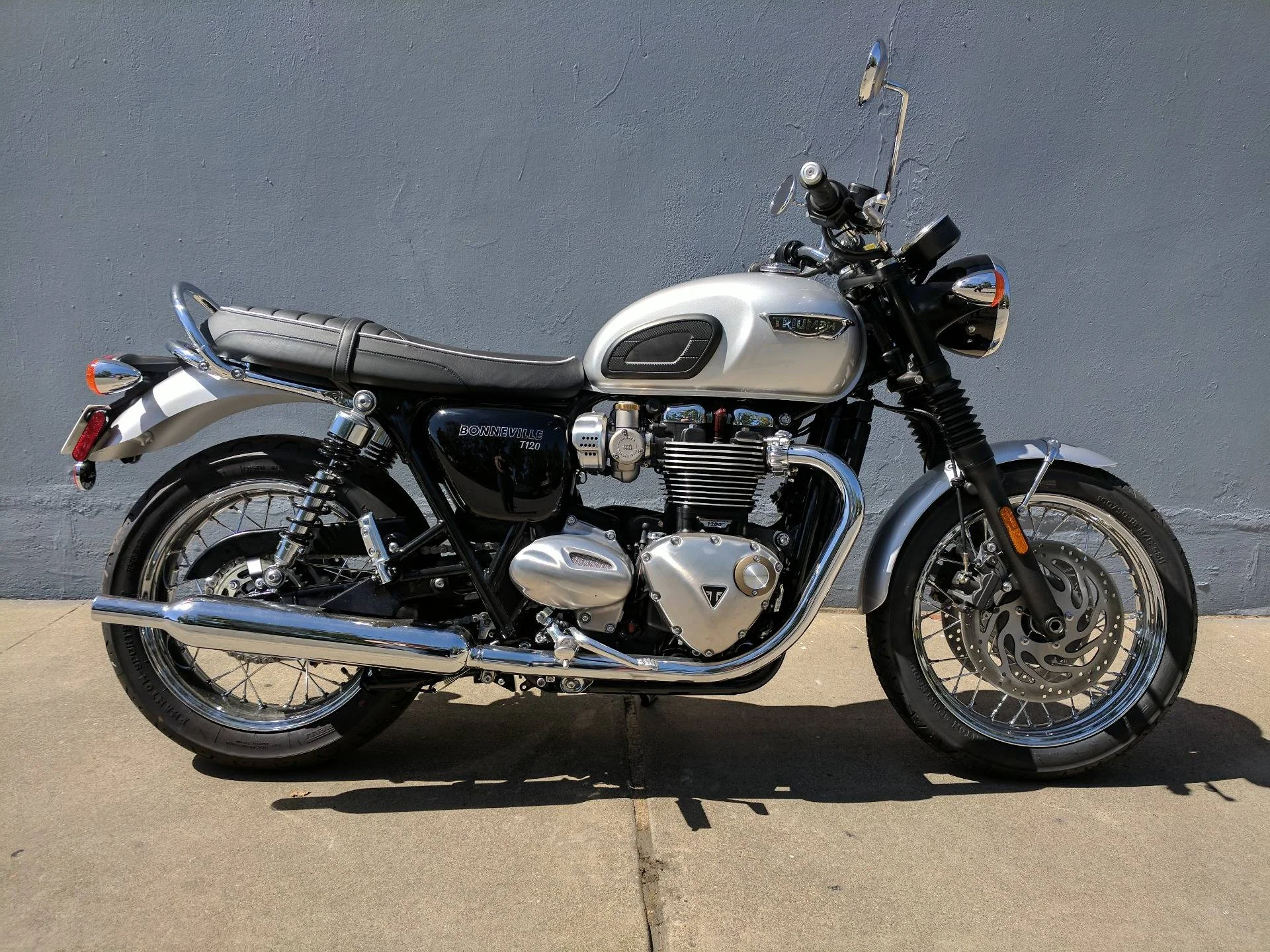 2019 Triumph Bonneville T120