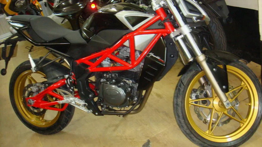 2011 Megelli Naked Streetbike 125S