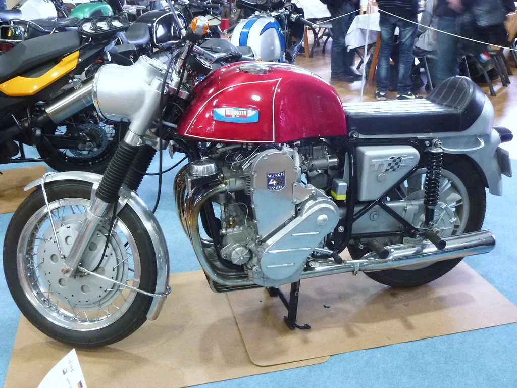 1975 Münch 4-1200 TTS