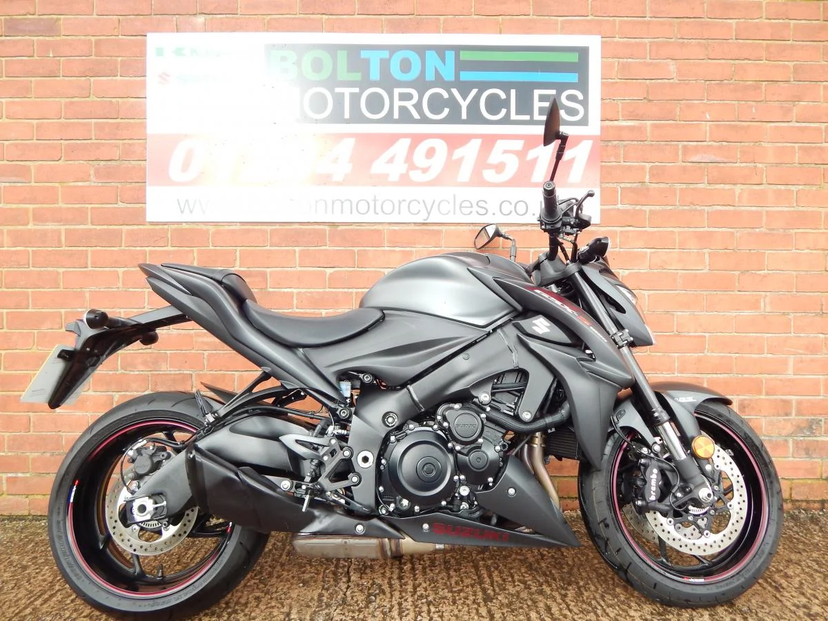 2017 Suzuki GSX-S1000Z Phantom