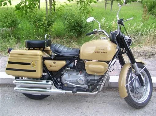 1975 Moto Guzzi 500 Sahara